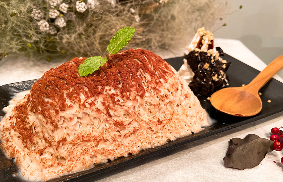 花と緑と美味しいお料理。癒しの時間を過ごせる花カフェ。